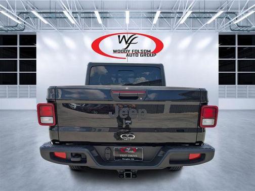 Black Clearcoat 2024 Jeep Gladiator Sport