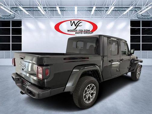 Black Clearcoat 2024 Jeep Gladiator Sport