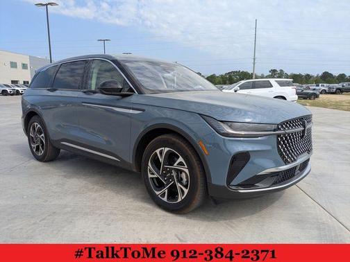 Blue Metallic 2025 Lincoln Nautilus Premiere