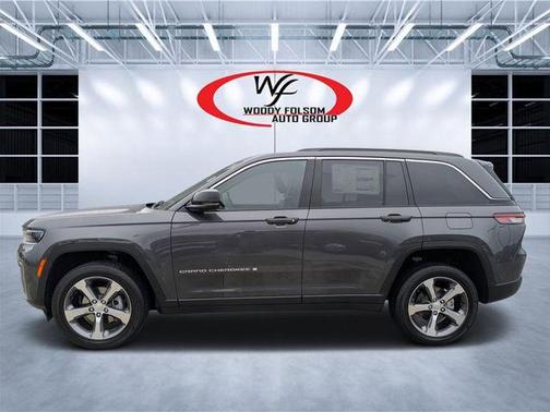 Metallic 2026 Jeep Grand Cherokee Limited