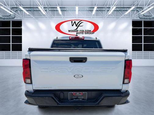 Summit White 2023 Chevrolet Colorado WT