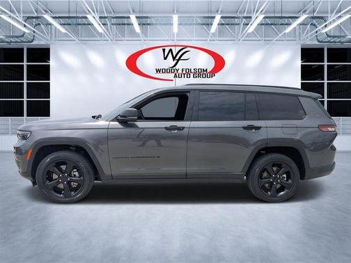 Metallic 2024 Jeep Grand Cherokee L Laredo