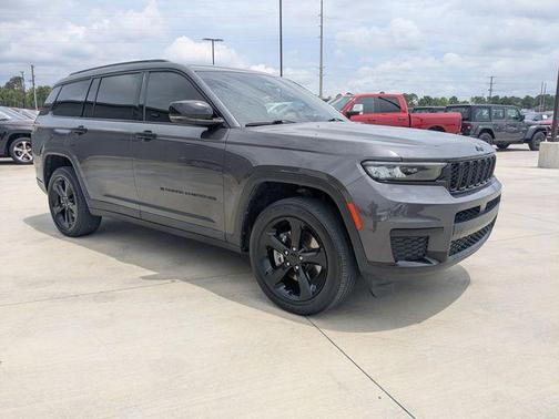 Metallic 2024 Jeep Grand Cherokee L Laredo