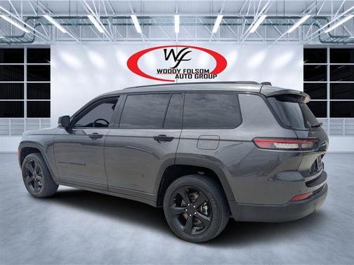 Metallic 2024 Jeep Grand Cherokee L Laredo