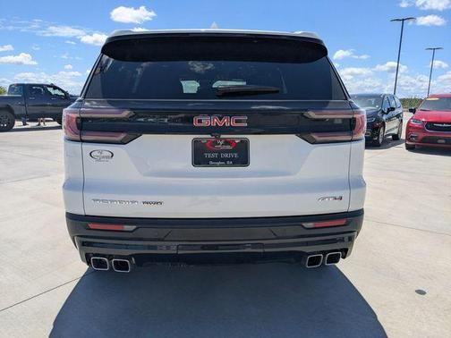 2024 GMC Acadia AT4