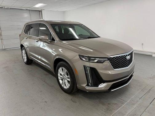 Latte 2023 Cadillac XT6 Luxury FWD
