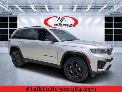 Silver Zynith 2026 Jeep Grand Cherokee Limited