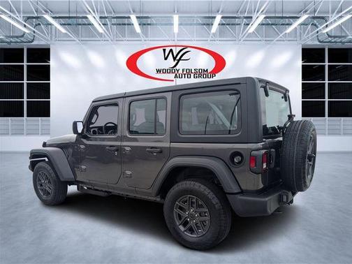 Granite Crystal Clearcoat Metallic 2026 Jeep Wrangler Sport