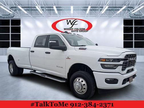 Bright White 2026 RAM 3500 Big Horn