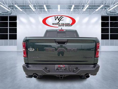 Serrano Red 2026 RAM 1500 Rebel