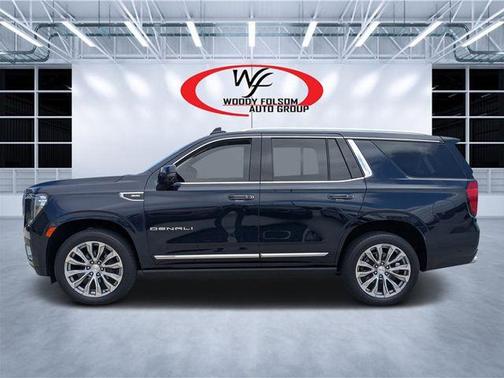 Midnight Blue Metallic 2022 GMC Yukon Denali