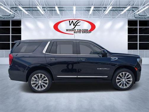 Midnight Blue Metallic 2022 GMC Yukon Denali