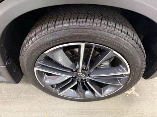 Black Obsidian 2025 INFINITI QX55 LUXE