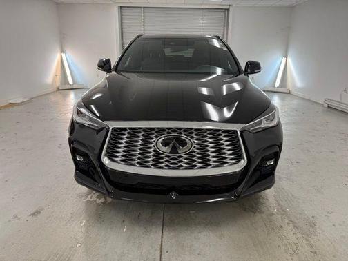 Black Obsidian 2025 INFINITI QX55 LUXE