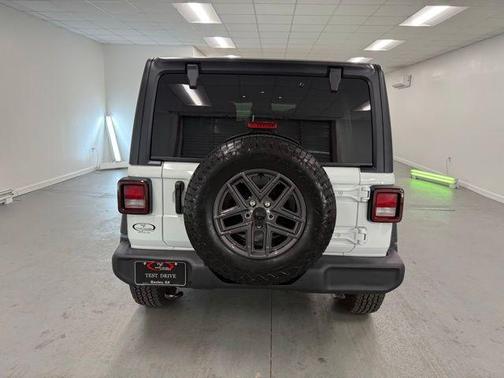 Bright White Clearcoat 2026 Jeep Wrangler Sport