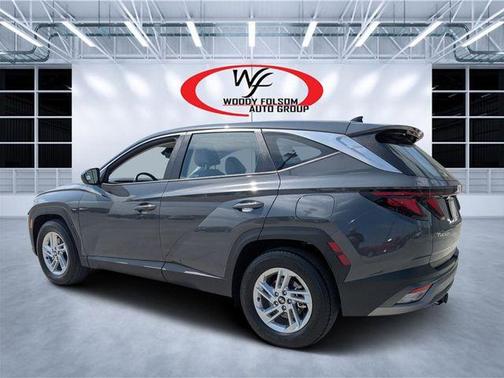 Gray 2025 Hyundai TUCSON SE