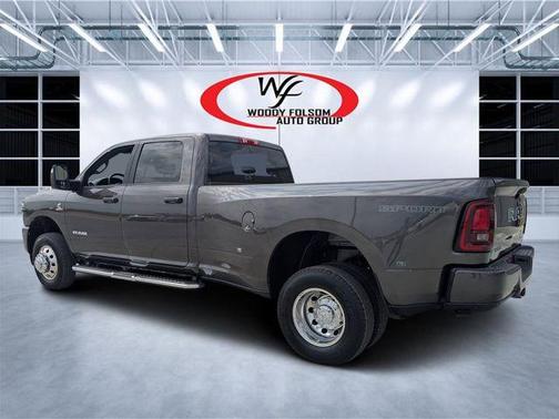 Granite Crystal Clearcoat Metallic 2026 RAM 3500 Big Horn