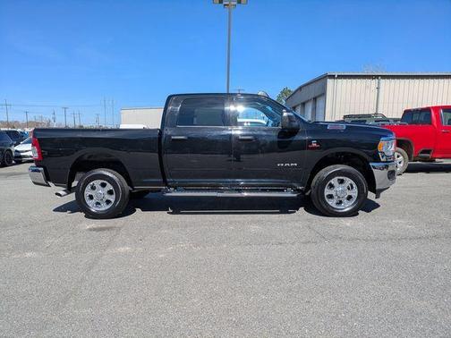 Diamond Black 2024 RAM 2500 Big Horn