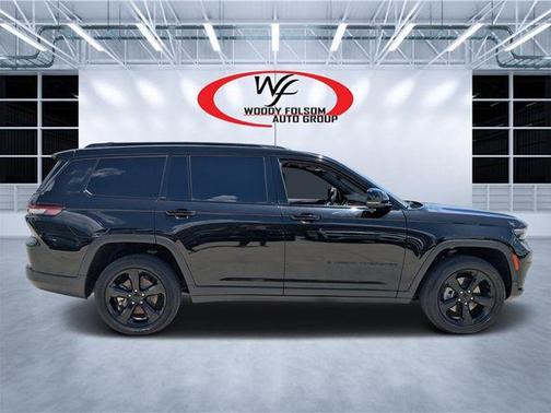 Diamond Black 2024 Jeep Grand Cherokee L Laredo