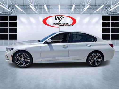 White Metallic 2023 BMW 330 i