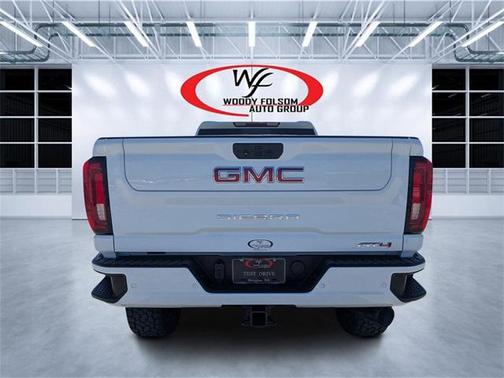 2020 GMC Sierra 2500 AT4