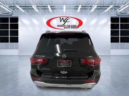 Black 2025 Mercedes-Benz GLB 250 Base