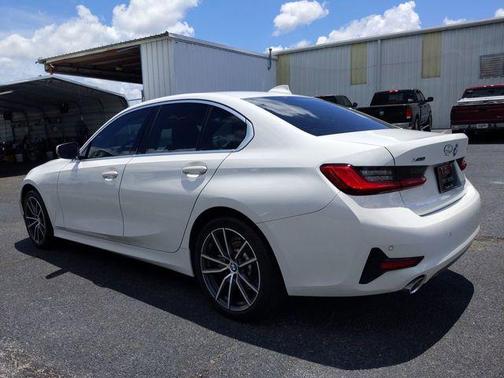 Alpine White 2020 BMW 330 i xDrive