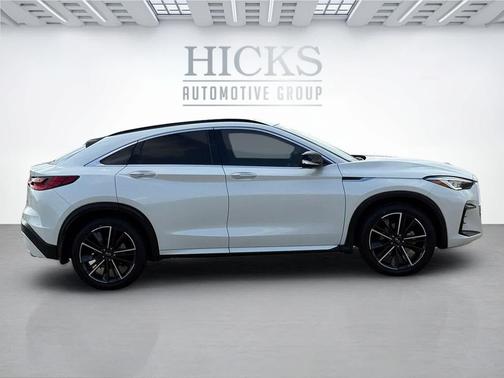 2022 INFINITI QX55 ESSENTIAL