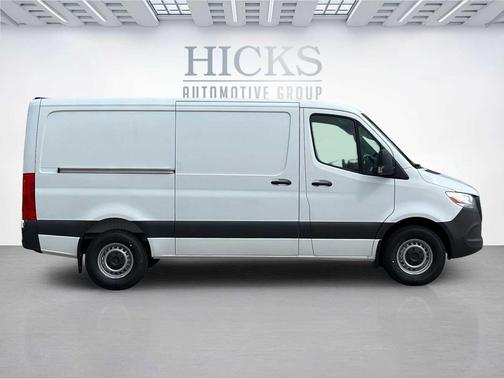 2025 Mercedes-Benz Sprinter 2500 Standard Roof