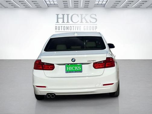 2015 BMW 328 328i