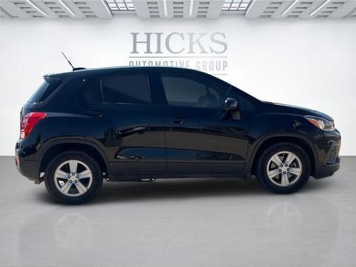 2022 Chevrolet Trax LS