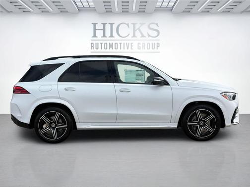 MANUFAKTUR Moonlight White magno 2026 Mercedes-Benz GLE 450 4MATIC