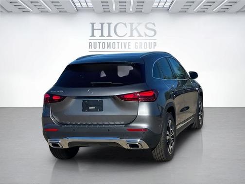 Mountain Grey Metallic 2026 Mercedes-Benz GLA 250 4MATIC