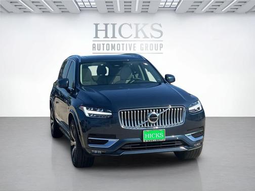 2024 Volvo XC90 B6 Plus Bright Theme 7-Seater