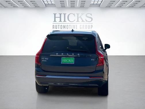 2024 Volvo XC90 B6 Plus Bright Theme 7-Seater