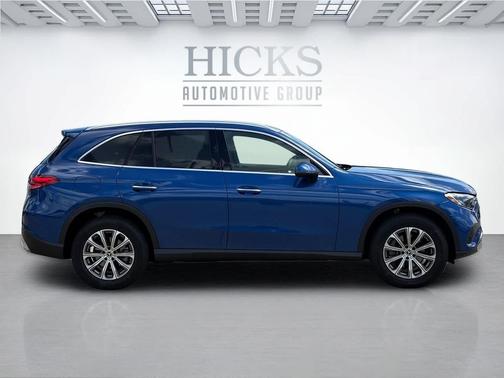 Starling Blue Metallic 2025 Mercedes-Benz GLC 300 Base