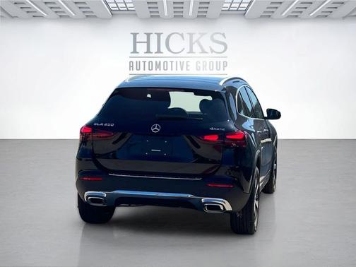 Night Black 2026 Mercedes-Benz GLA 250 4MATIC