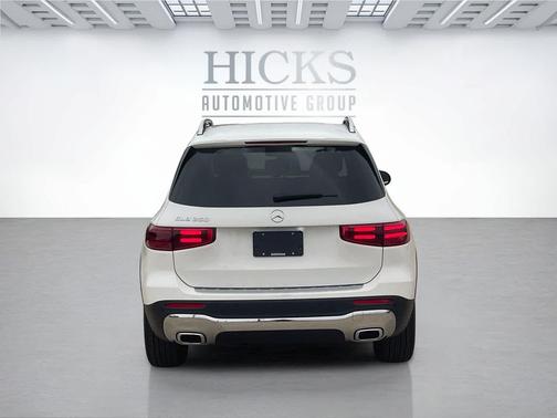 Polar White 2026 Mercedes-Benz GLB 250 Base