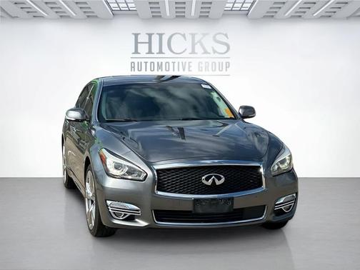 2019 INFINITI Q70L 3.7 LUXE