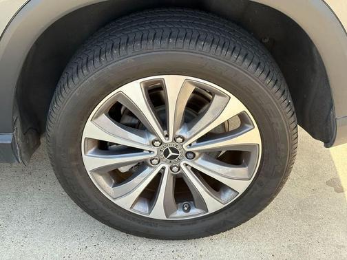 2023 Mercedes-Benz GLE 350 Base