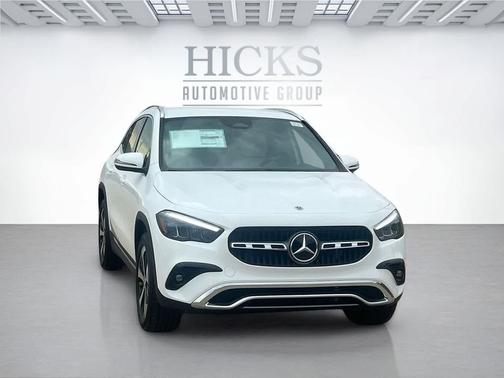 Polar White 2026 Mercedes-Benz GLA 250 4MATIC