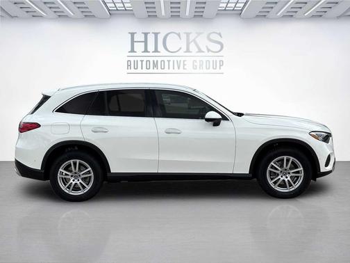 2025 Mercedes-Benz GLC 300 4MATIC