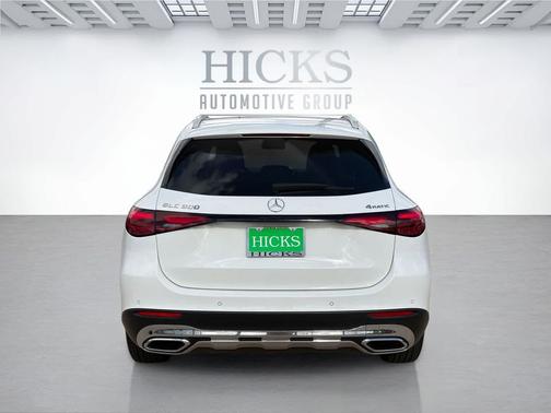 Polar White 2025 Mercedes-Benz GLC 300 4MATIC