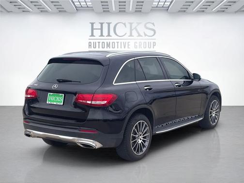 2017 Mercedes-Benz GLC 300 Base