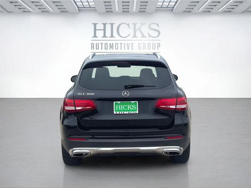 2017 Mercedes-Benz GLC 300 Base