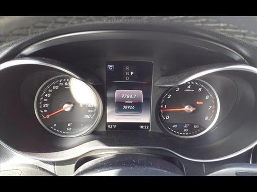 2017 Mercedes-Benz GLC 300 Base