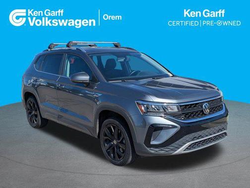 Gray 2022 Volkswagen Taos 1.5T SE