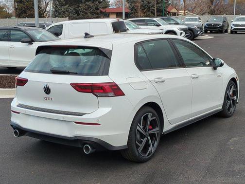 opal white pearl 2026 Volkswagen Golf GTI 2.0T SE DSG