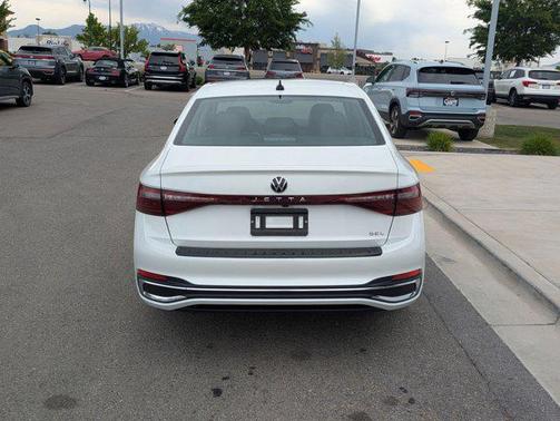 Opal White Pearl 2026 Volkswagen Jetta 1.4T SEL