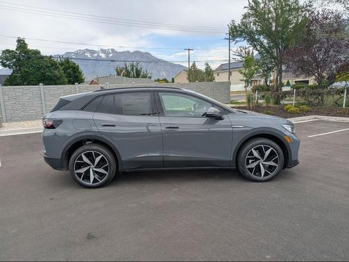 pure gray 2026 Volkswagen ID.4 AWD Pro S